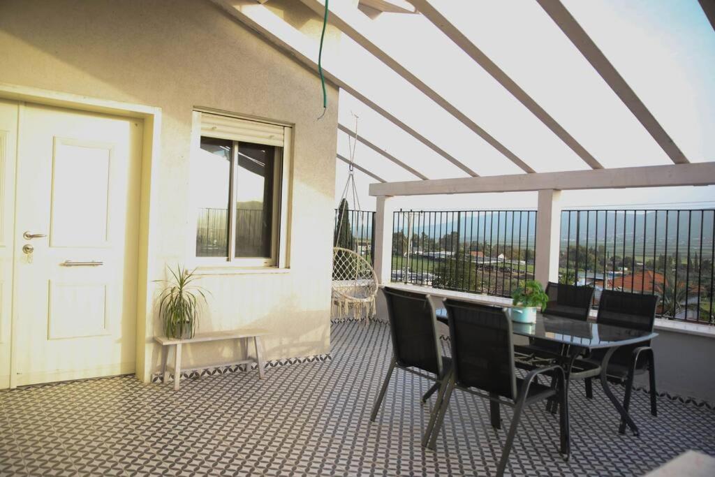 בגג העמק On The Roof Of The Valley Sirguniyah Exterior photo